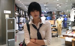 我和表妺一起洗澡揉她胸作文